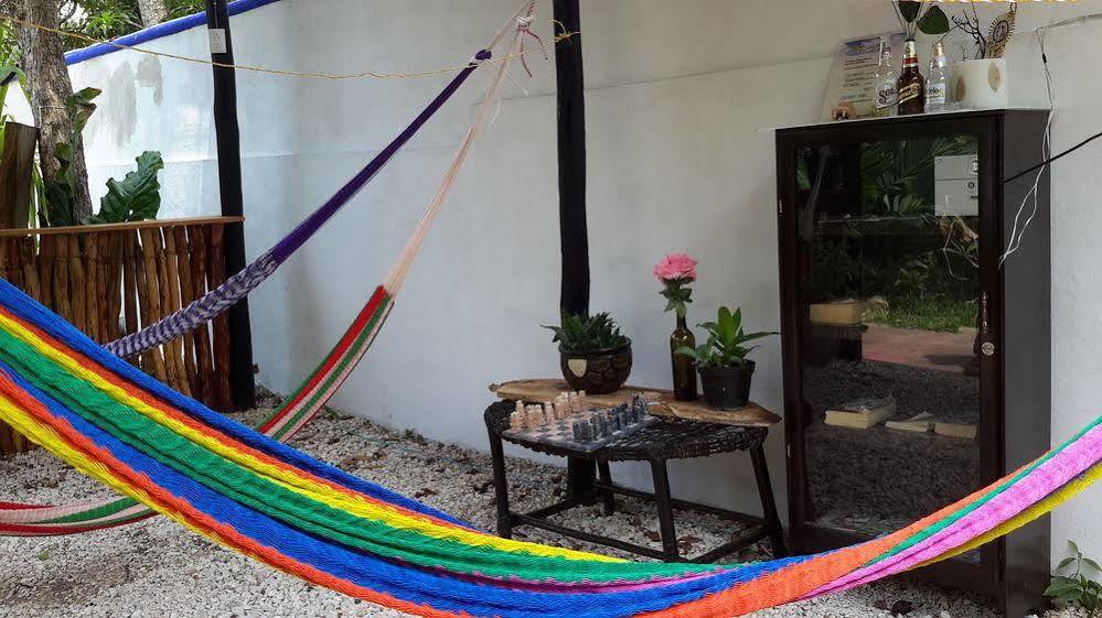 La Casa De Angel Valladolid Bagian luar foto